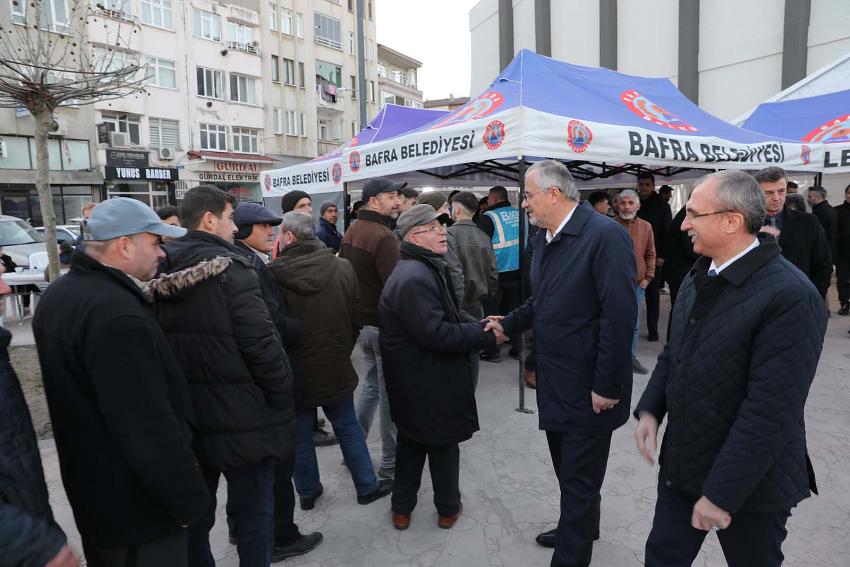 Başkan Kılıç ve Vekil Kırcalı İftar çadırında vatandaşlarla buluştu