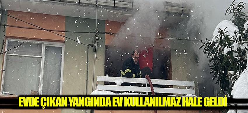 Bafra'da iki katlı evde yangın, ev kullanılmaz hale geldi