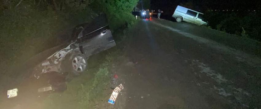 Bafra'da alkollü sürücü kaza yaptı 2 yaralı