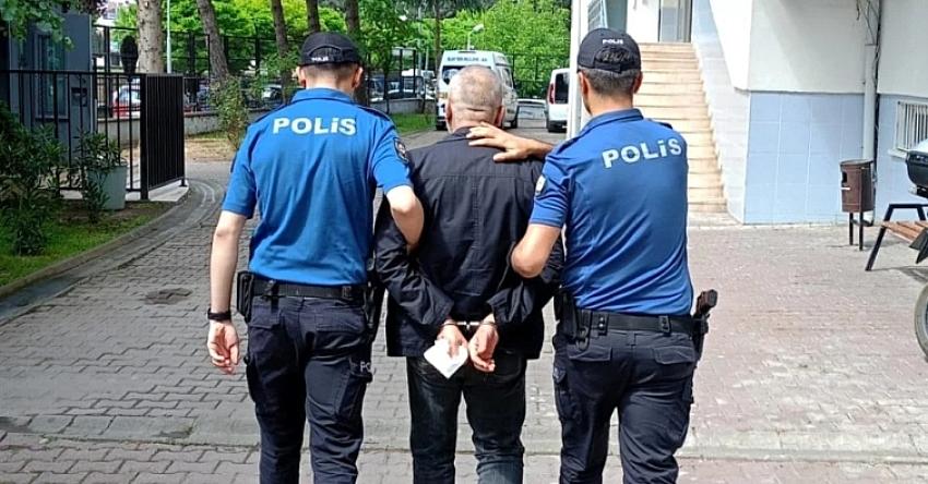 Bafra'da gasp suçundan 10 yıl hapis cezası bulunan firari yakalandı 