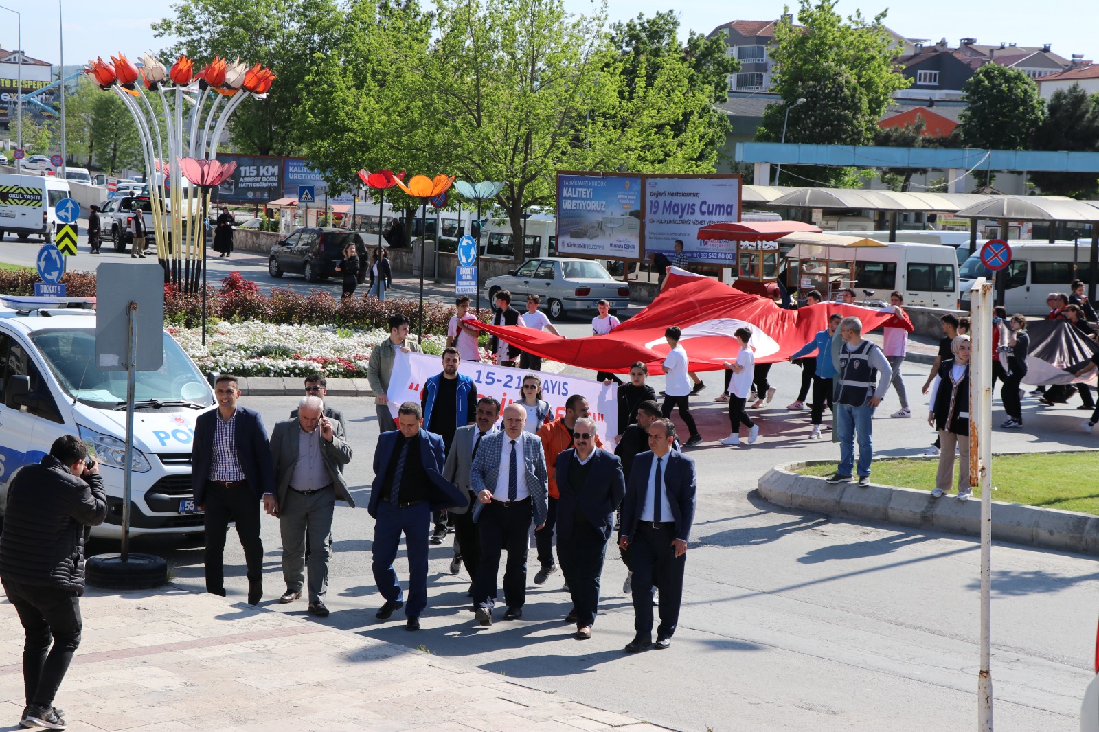 Bafra'da Gençlik yürüyüşü düzenlendi