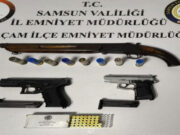 Alaçam'da ruhsatsız silah ve mühimmat ele geçirildi