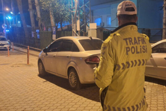 Bafra'da yayaya çarpan alkollü sürücü yakalandı