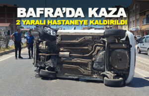 Bafra’da Bariyerleri Aşan Otomobil Devrildi, 2 Yaralı