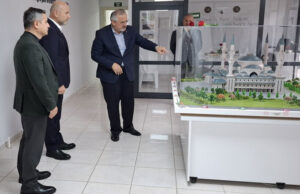İçişleri Eski Bakanı Soylu, Bafra Millet Camii İnşaatını İnceledi