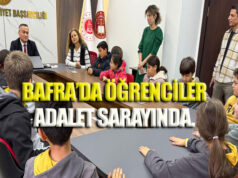 Bafra’da Minik Öğrenciler Adalet Sarayı’nı Ziyaret Etti