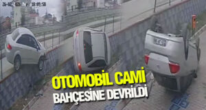 Bafra’da otomobil cami bahçesine devrildi