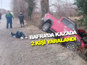 Bafra’da Otomobil Yoldan Çıktı, 2 Yaralı
