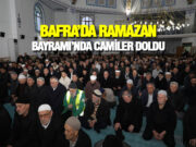 Bafra’da Bayram Sabahı Camiler Doldu Taştı
