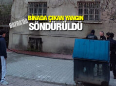 Bafra’da metruk binada yangın çıktı