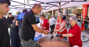 BAFRA BELEDİYESİ’NDEN GELENEKSEL AŞURE İKRAMI