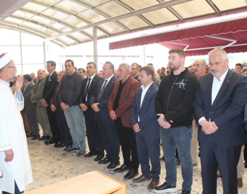 Aziz Kılıç Son Yolculuğuna Dualarla Uğurlandı